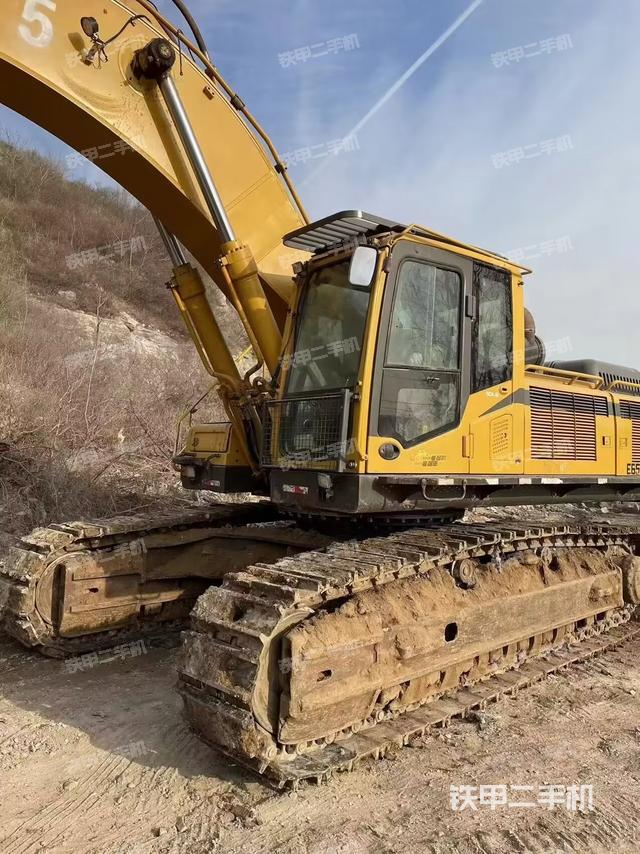 驾驶室整体（整机外观）