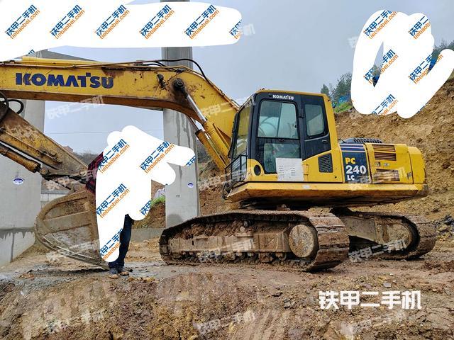 小松PC240LC-8M0挖掘機(jī)