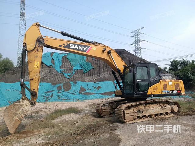 三一重工SY205C挖掘機(jī)