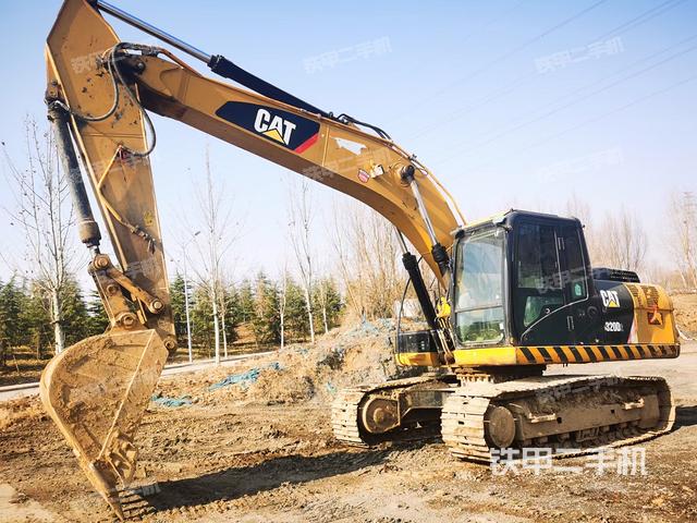 卡特彼勒320D2GC挖掘機