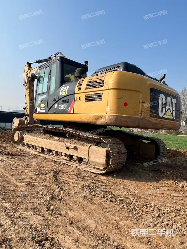 卡特彼勒CAT®326D2 L 液压挖掘机