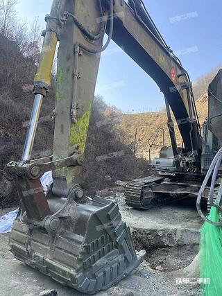 渭南中联重科ZE365E-10挖掘机实拍图片