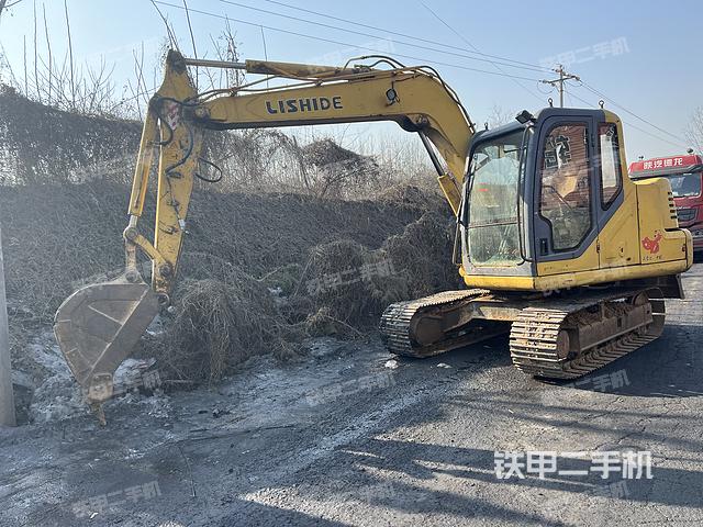 力士德SC80.8挖掘机