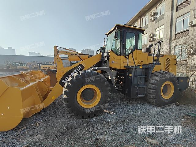 山推L66-C3装载机