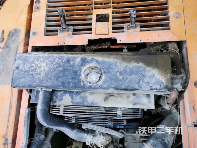 水箱+風(fēng)扇特寫(xiě)(上車(chē)部件) 水箱+風(fēng)扇特寫(xiě)(上車(chē)部件)