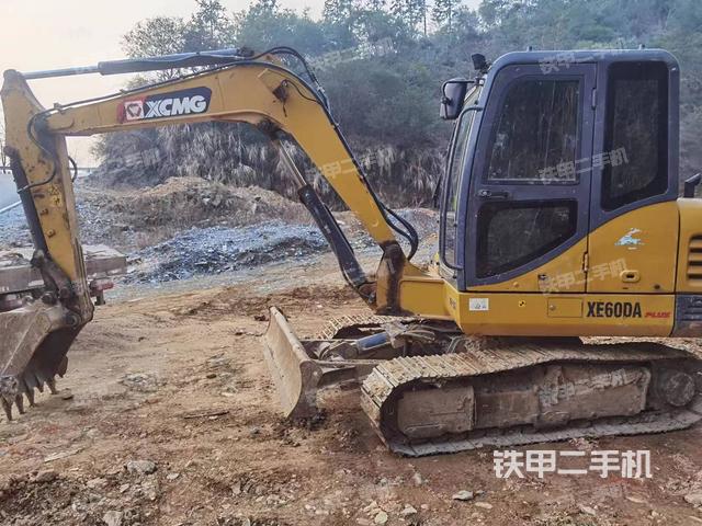 徐工XE60DA挖掘机