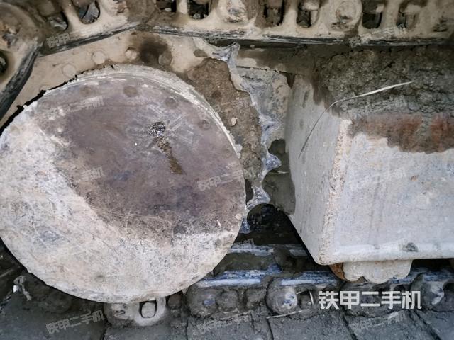 右驅(qū)動(dòng)輪(行走機(jī)構(gòu)) 右驅(qū)動(dòng)輪(行走機(jī)構(gòu))