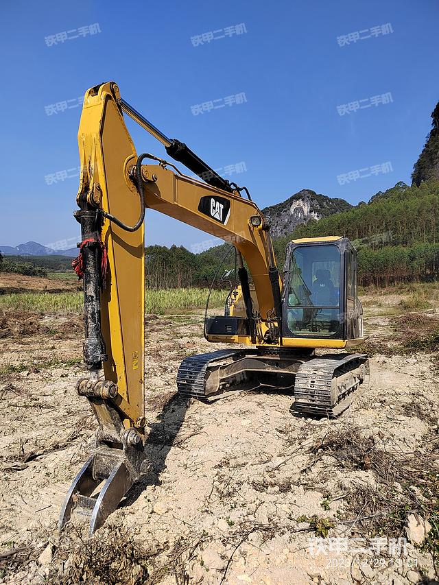 卡特彼勒312D2GC挖掘機(jī)