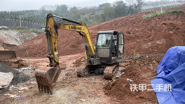 柳工CLG906C挖掘機(jī)