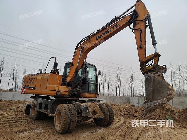 恒特重工HT140W挖掘机