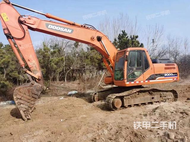 斗山DH215-9E挖掘機