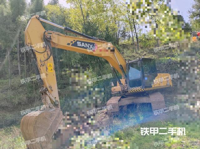 三一重工SY205C挖掘机
