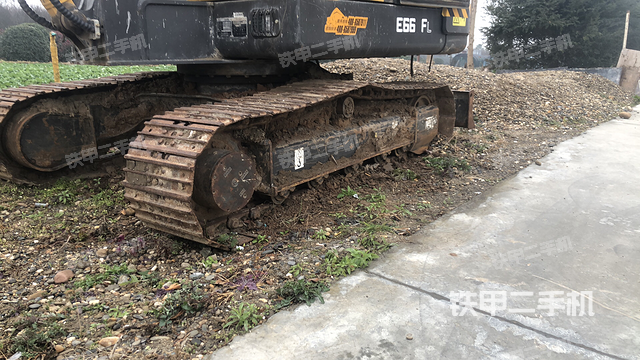 单侧履带整体（整机外观）