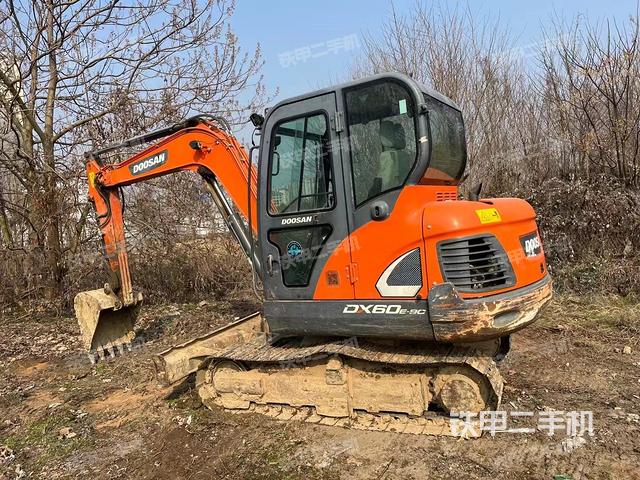 斗山DX60E-9CN挖掘机