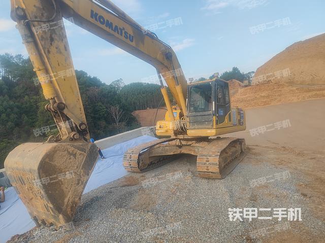 小松PC240LC-8挖掘機