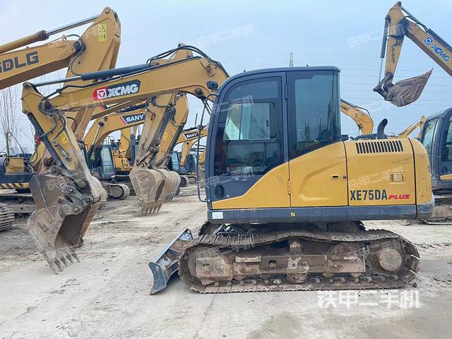 徐工XE75DA挖掘機(jī)