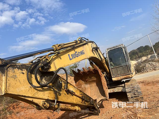 柳工CLG920D挖掘機