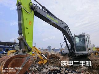 中联重科ZE200E-10挖掘机实拍图片