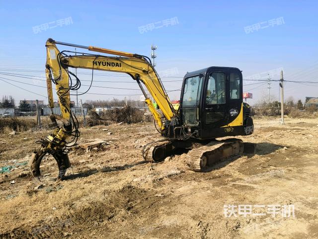 右后45(整機(jī)外觀) 右后45(整機(jī)外觀)