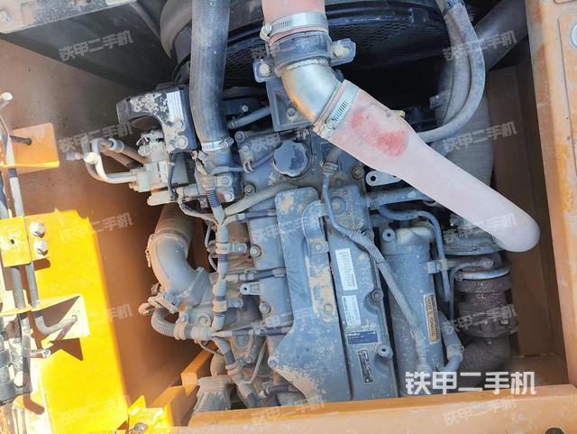 發(fā)動(dòng)機(jī)整體俯視（整機(jī)外觀）