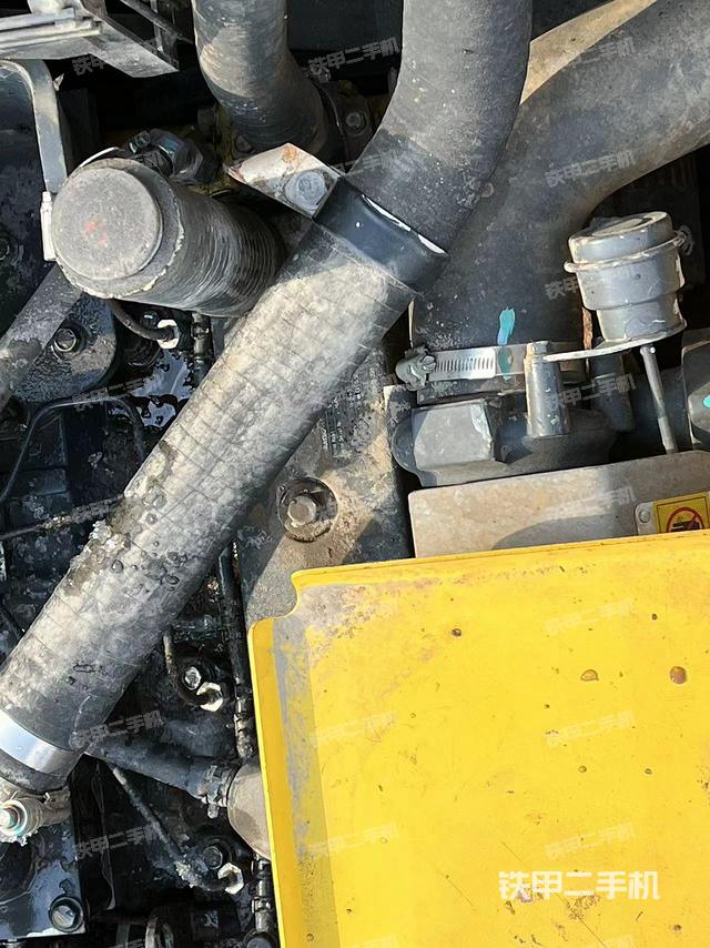 發(fā)動(dòng)機(jī)整體俯視（整機(jī)外觀）