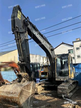 陕西-汉中市二手沃尔沃EC140BLC挖掘机实拍照片