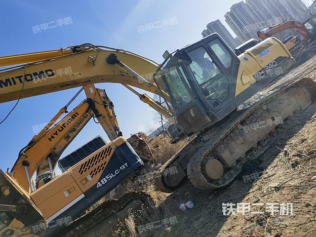 住友SH240-6挖掘机
