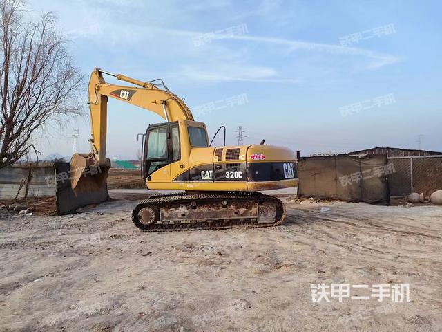 卡特彼勒320C挖掘机