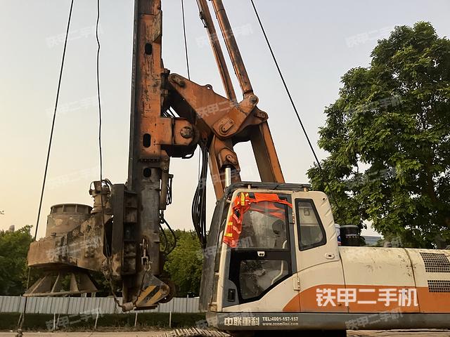 中联重科ZE200旋挖钻