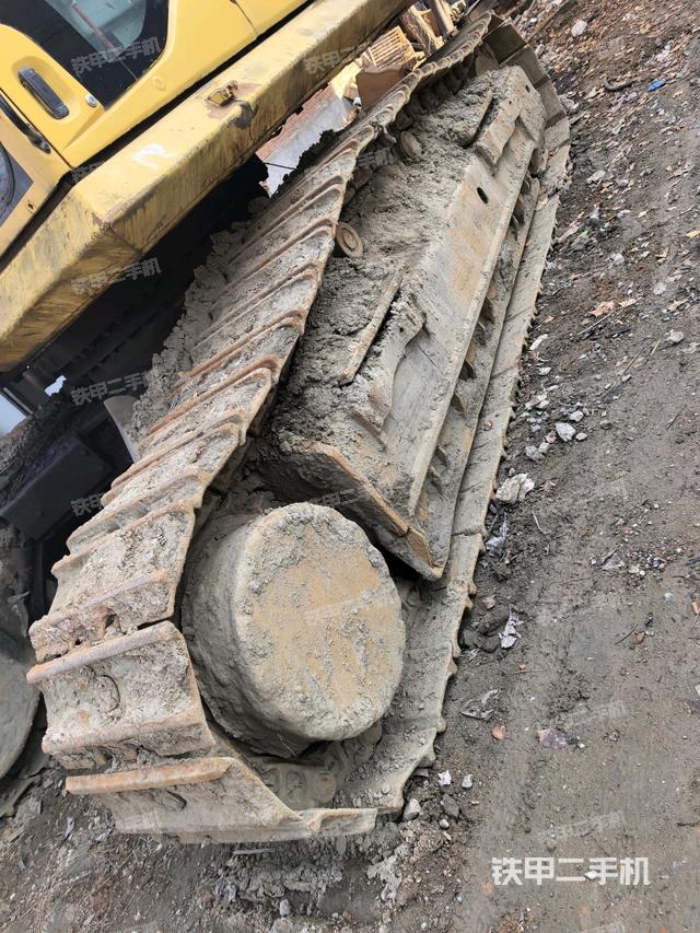 左側(cè)履帶整體?（行走機(jī)構(gòu)）