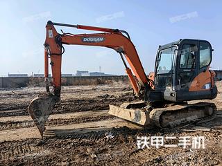 盐城斗山DX60-CN10挖掘机实拍图片