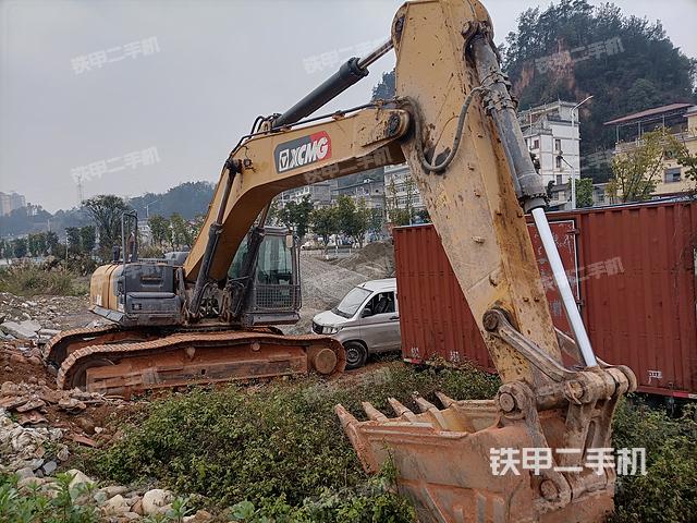 徐工XE370DK挖掘機(jī)