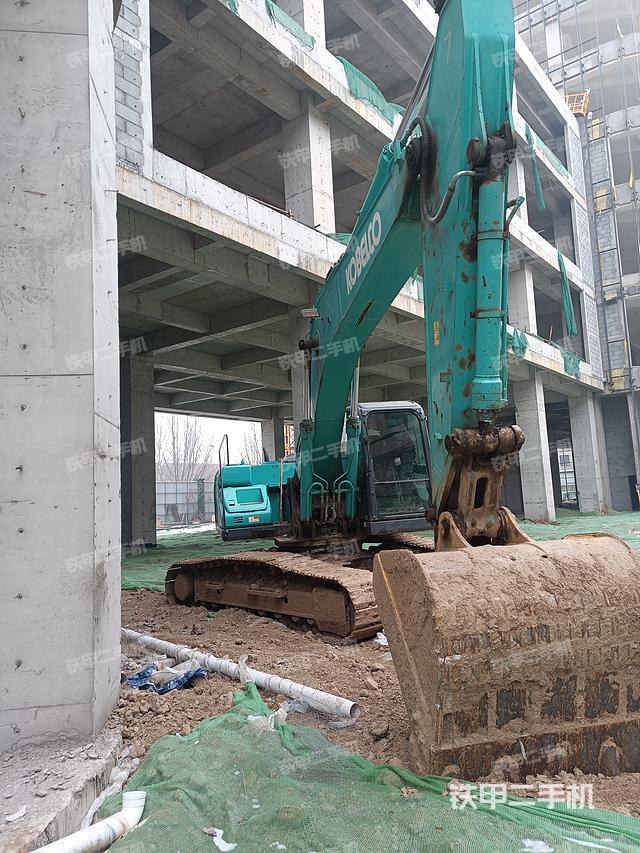 神鋼SK250-10挖掘機