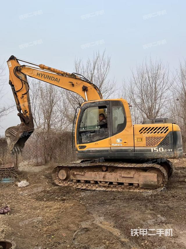 現(xiàn)代R150LC-9挖掘機