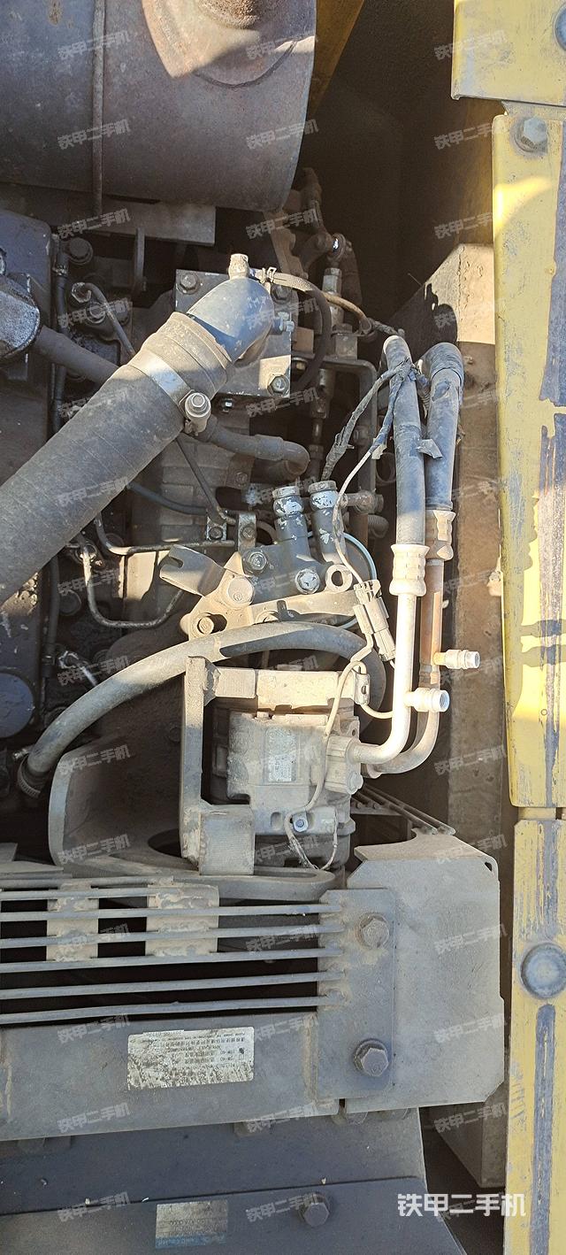 发动机整体俯视（整机外观）