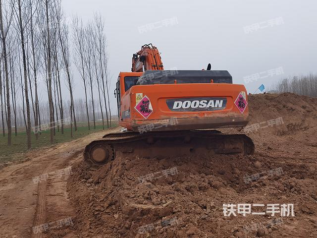 整机右后45°（整机外观）