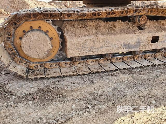 单侧履带整体（整机外观）