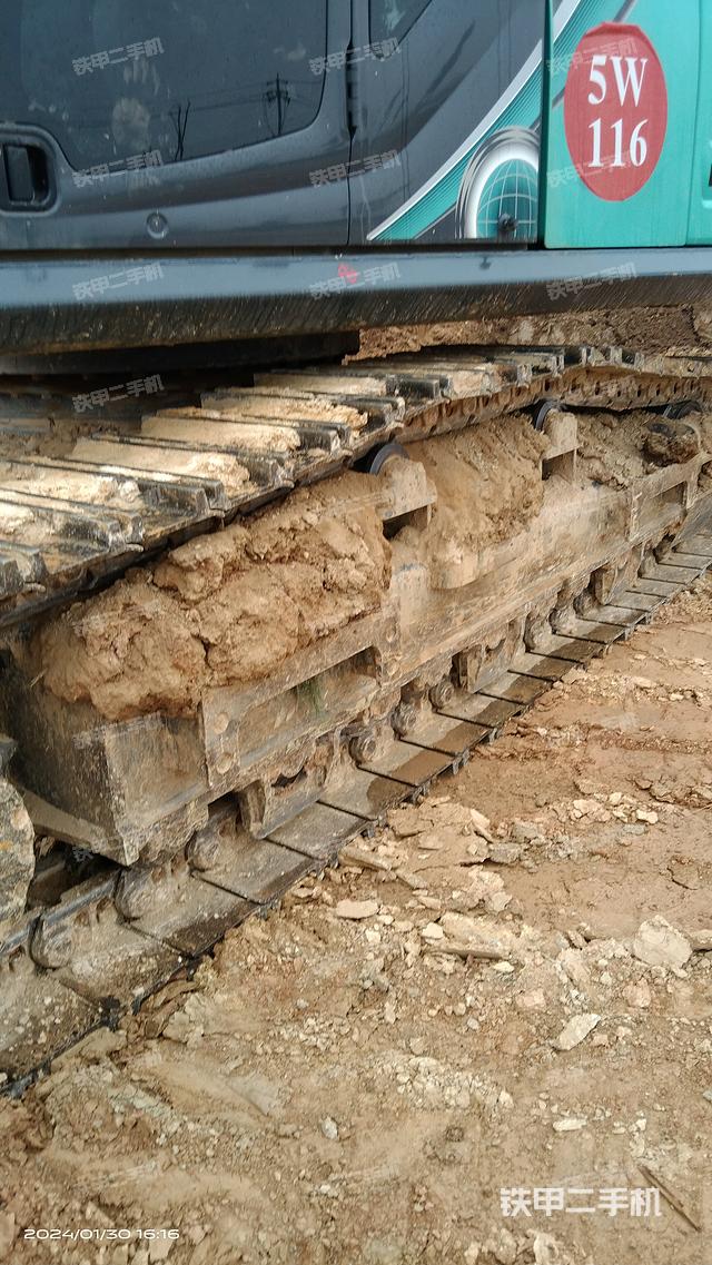 单侧履带整体（整机外观）