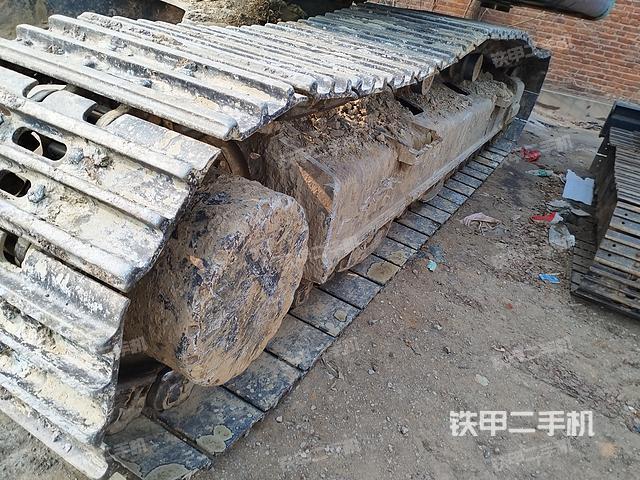 单侧履带整体（整机外观）