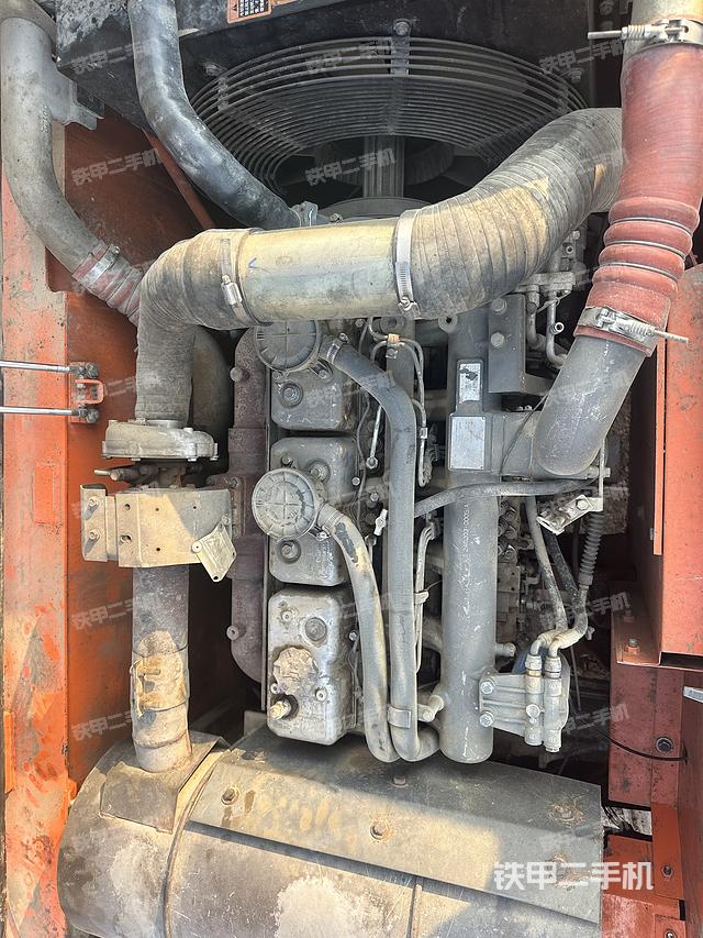 发动机整体俯视（整机外观）