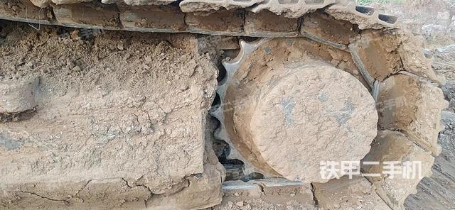 单侧履带整体（整机外观）