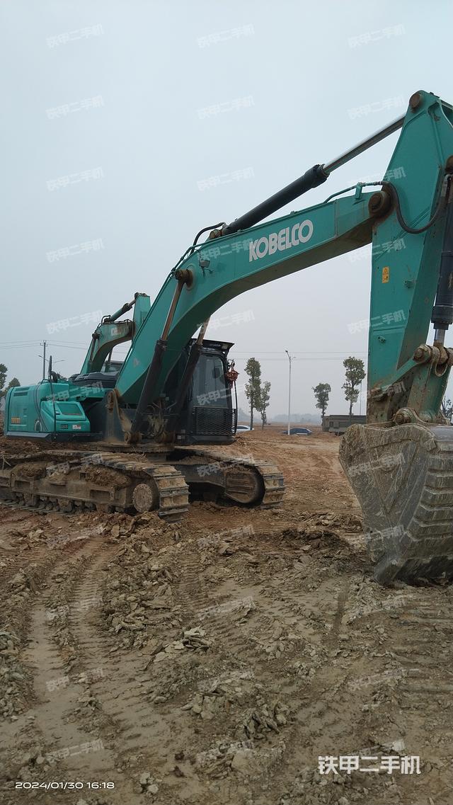 整机右后45°（整机外观）