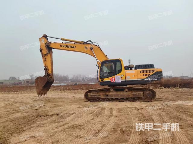 现代R305LC-9T挖掘机