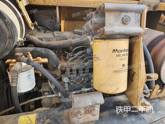 发动机整体俯视（整机外观）