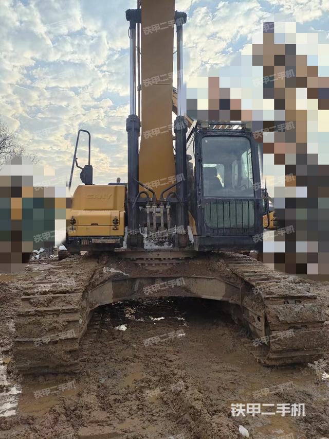 驾驶室顶部（整机外观）