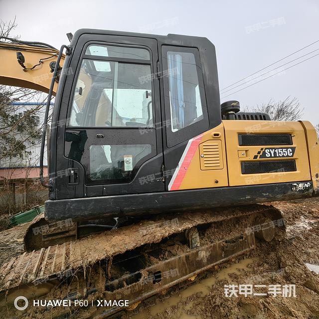 三一重工SY135C挖掘机
