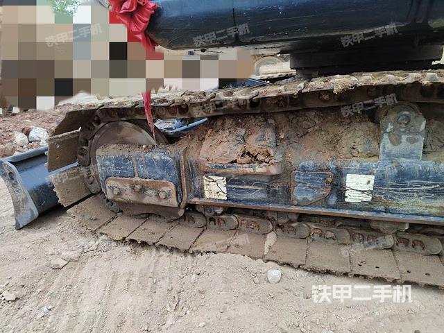 单侧履带整体（整机外观）