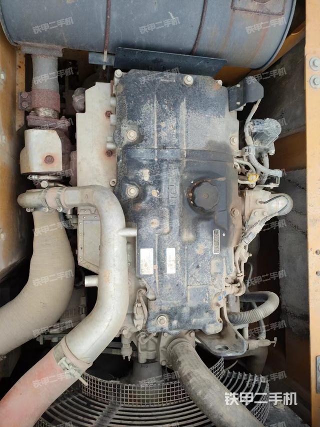 发动机整体俯视（整机外观）