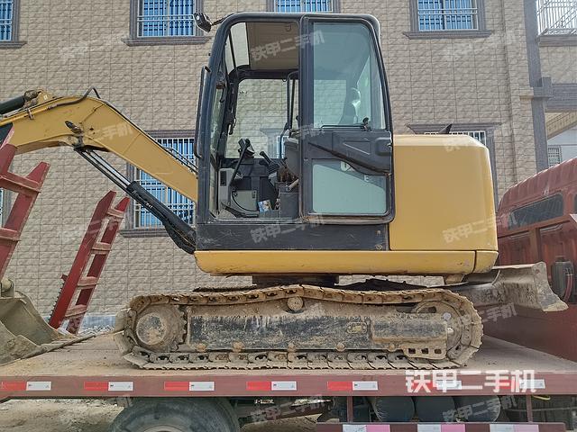 单侧履带整体（整机外观）