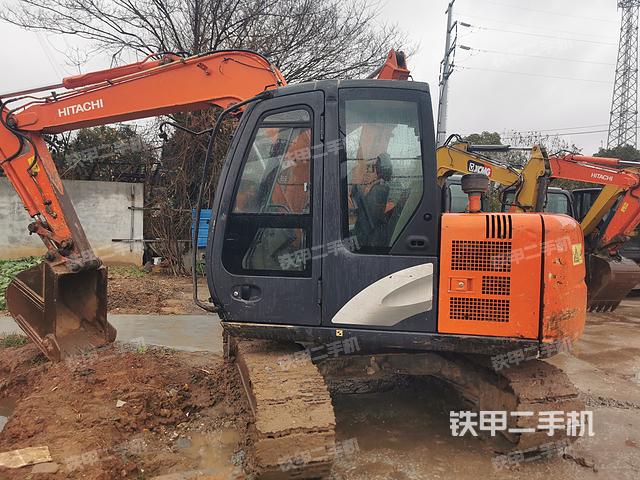 日立ZX70-5G挖掘机